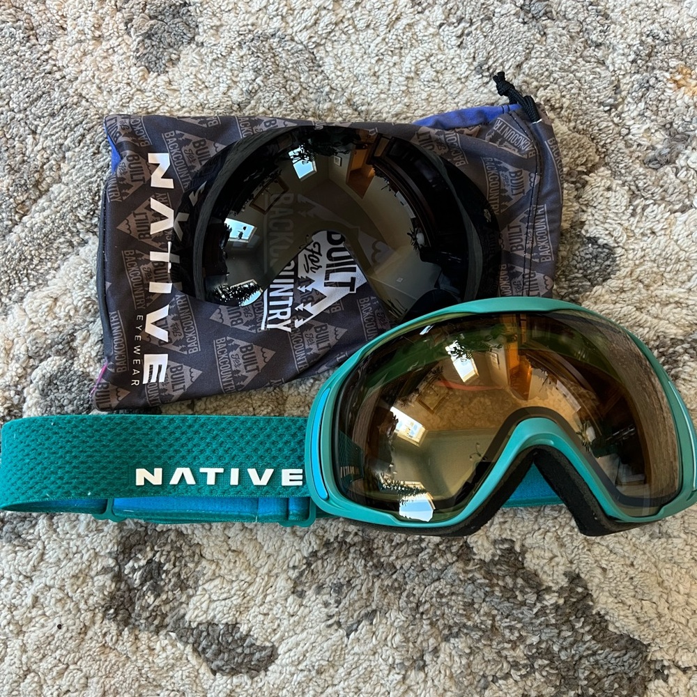 Native Ski Goggles - image 1